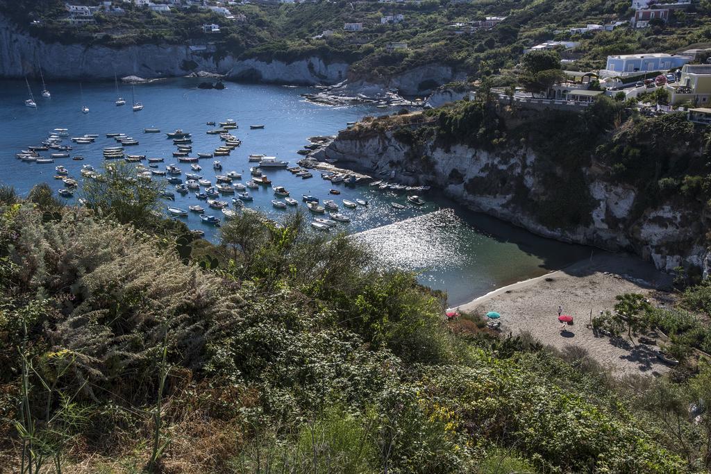 Magi - Appartamenti Maga Circe Ponza Luaran gambar